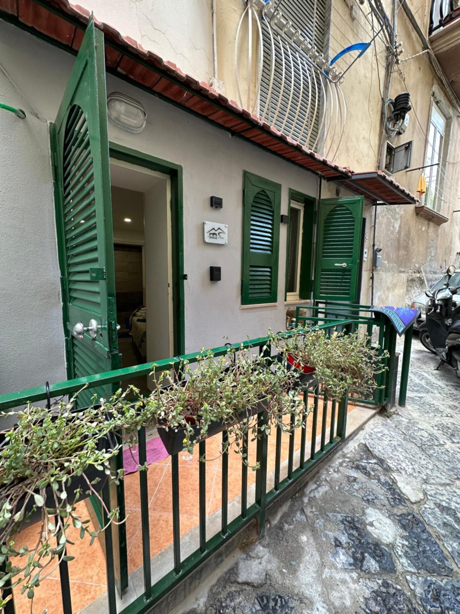 Carlotta'S Home 18 ナポリ エクステリア 写真